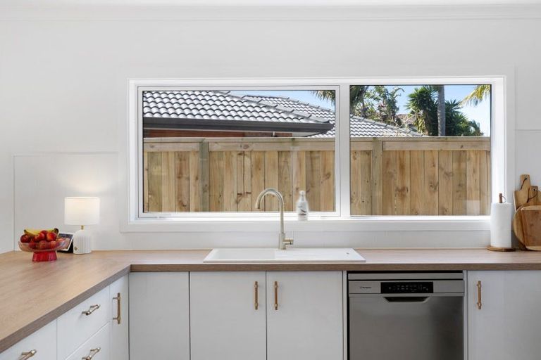 Photo of property in 15 Verbena Glen, Mount Maunganui, 3116