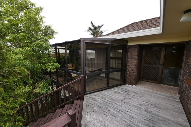 Photo of property in 34 Lakeside Drive, Pahurehure, Papakura, 2113