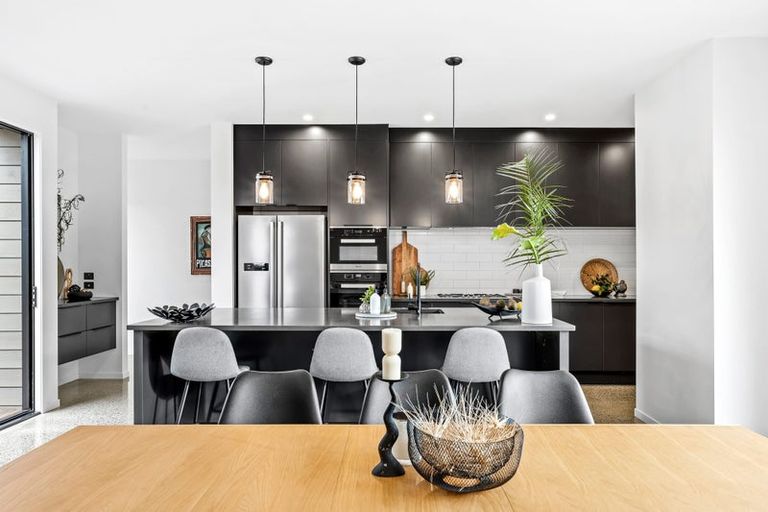 Photo of property in 2 Shearwater Lane, Point Wells, 0986