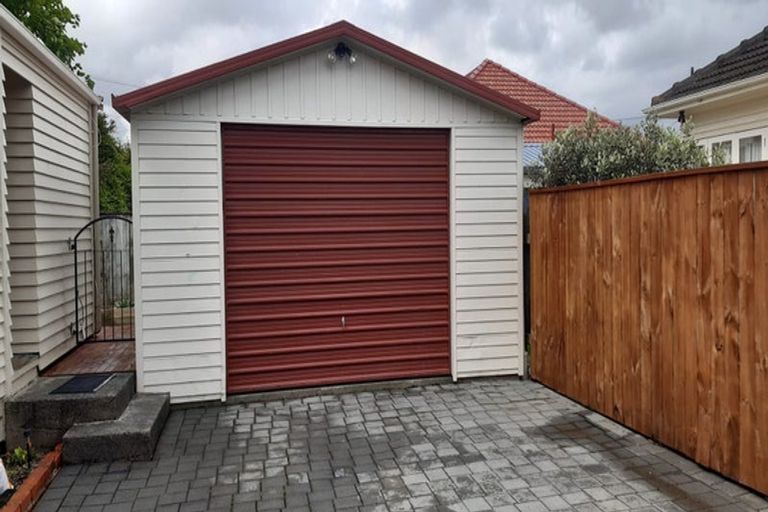 Photo of property in 25a Palmer Crescent, Silverstream, Upper Hutt, 5019