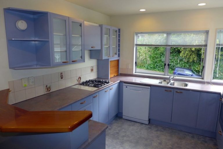 Photo of property in 135 Milton Road, Bluff Hill, Napier, 4110