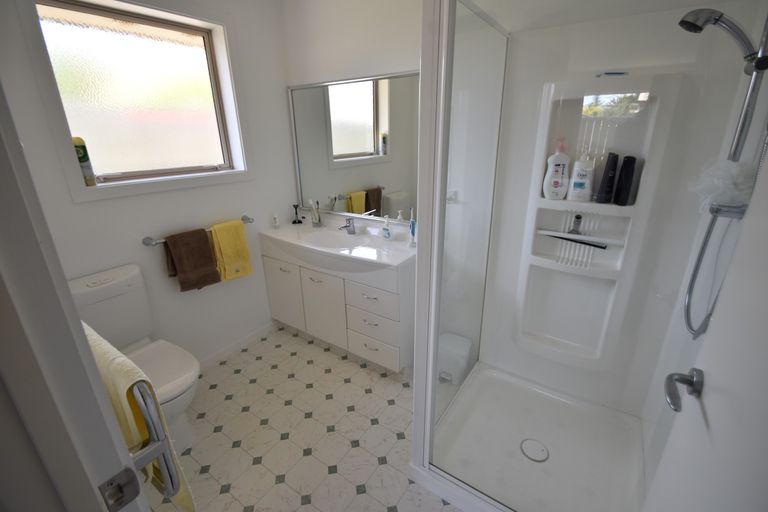 Photo of property in 19 Benmore Place, Omarama, 9412