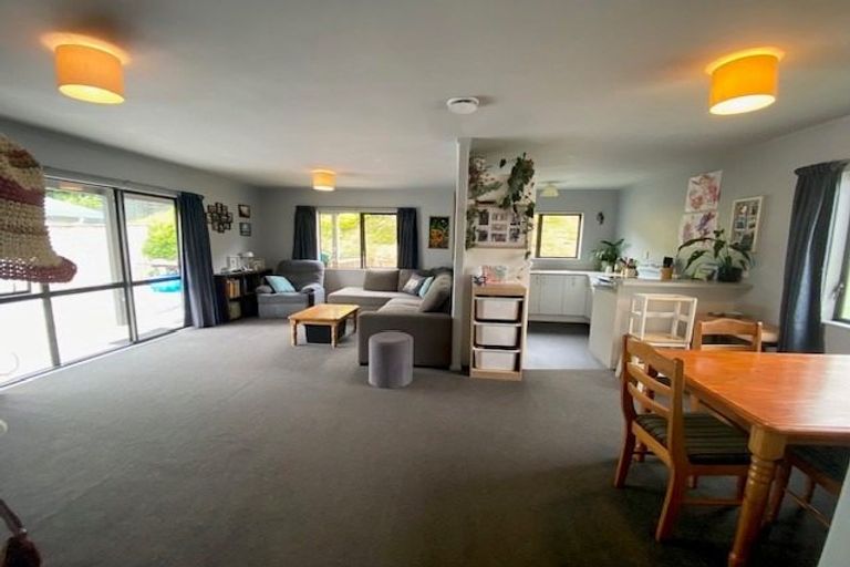 Photo of property in 4 Farrow Way, Welcome Bay, Tauranga, 3112