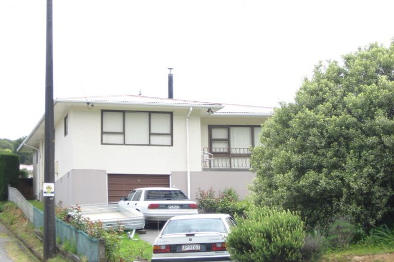 Photo of property in 113 Waikawa Road, Picton, 7220