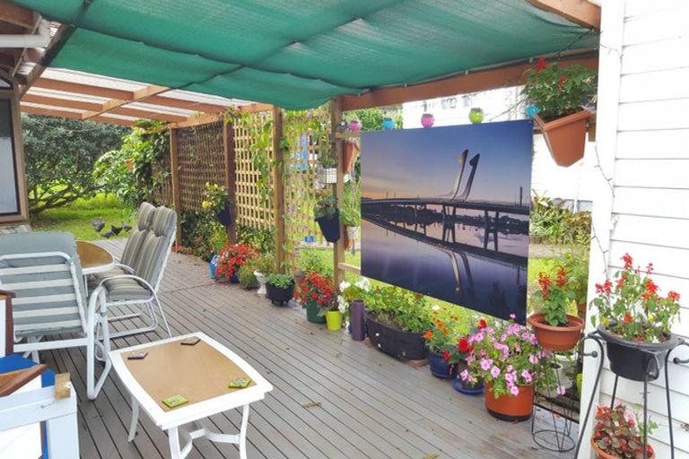 Photo of property in 66 Western Hills Drive, Kensington, Whangarei, 0112