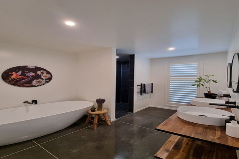 Photo of property in 118 Cameron Street, Ashburton, 7700