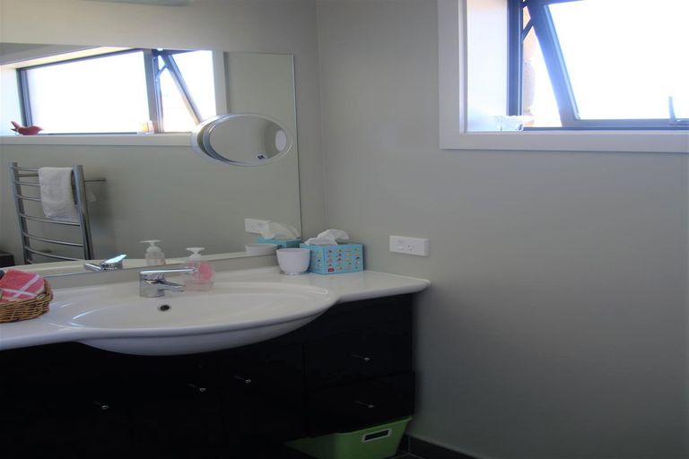 Photo of property in 46 Rhoboro Road, Twizel, 7901