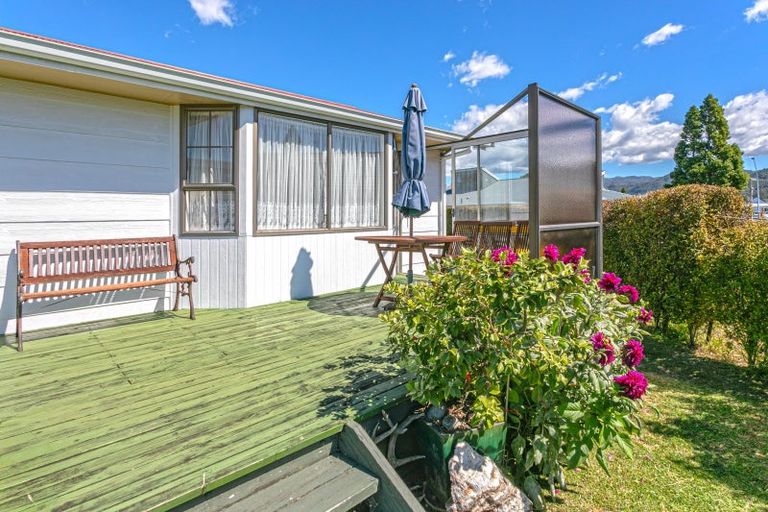Photo of property in 14 Tokoroa Road, Tairua, 3508