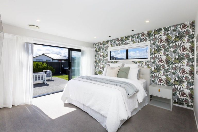 Photo of property in 20 Salisbury Crescent, Wallaceville, Upper Hutt, 5018