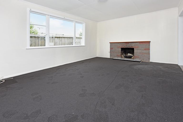 Photo of property in 3 Luke Place, Otara, Auckland, 2023