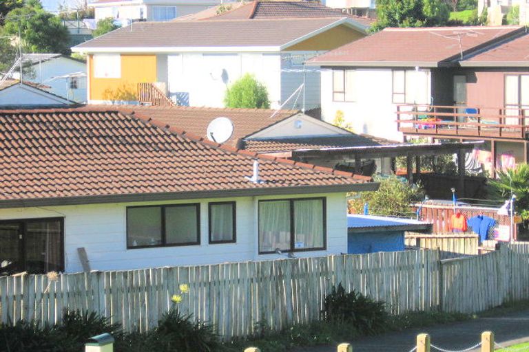 Photo of property in 85 Keegan Drive, Massey, Auckland, 0614