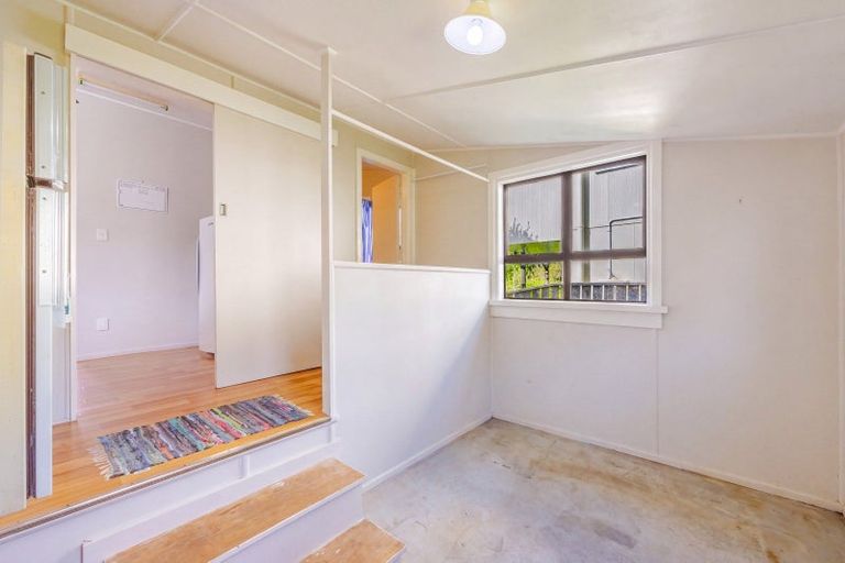 Photo of property in 3 Mchardy Place, Blackhead, Porangahau, 4284