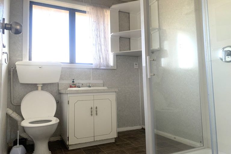 Photo of property in 11 Bevin Place, Bryndwr, Christchurch, 8053