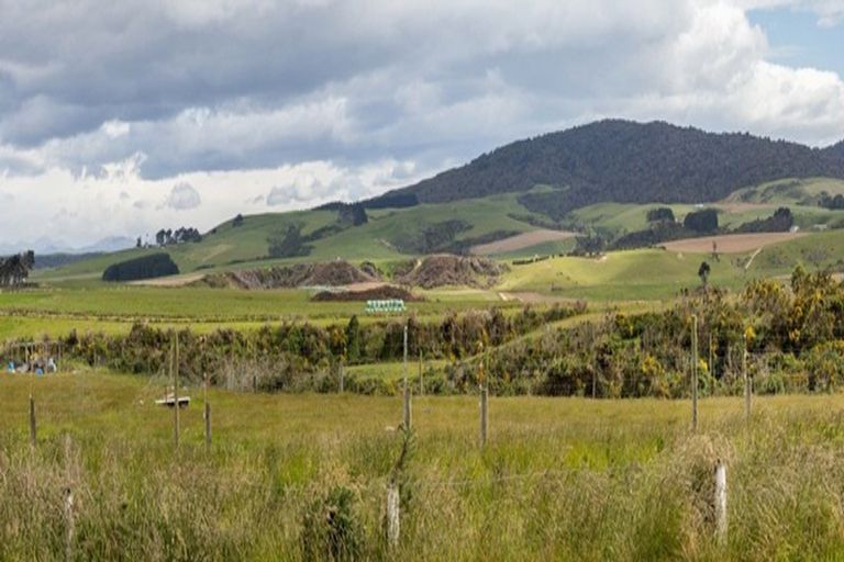 Photo of property in 25 Thomas Road, Orepuki, Riverton, 9881