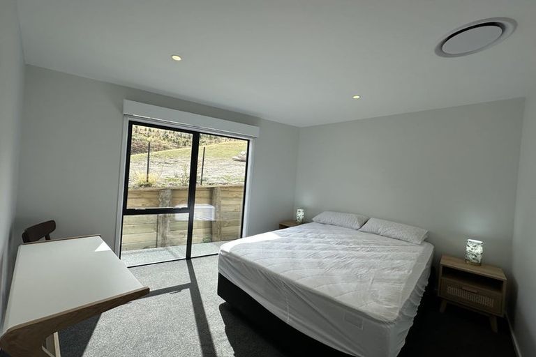 Photo of property in 13 Akitu Rise, Wanaka, 9305
