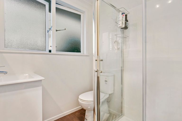 Photo of property in 37 Tiraumea Drive, Pakuranga, Auckland, 2010