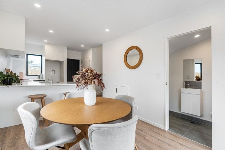 Photo of property in 7a Bettina Place, Manurewa, Auckland, 2102