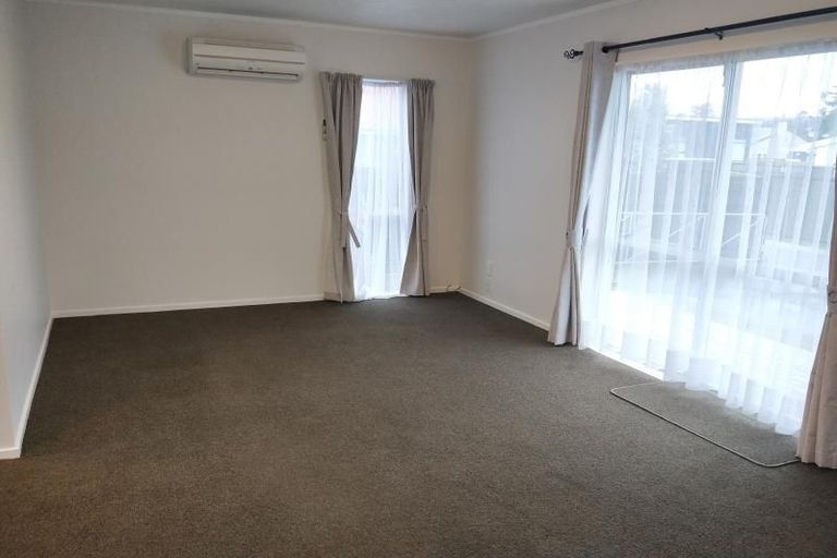 Photo of property in 6 Athena Grove, Highbury, Palmerston North, 4412