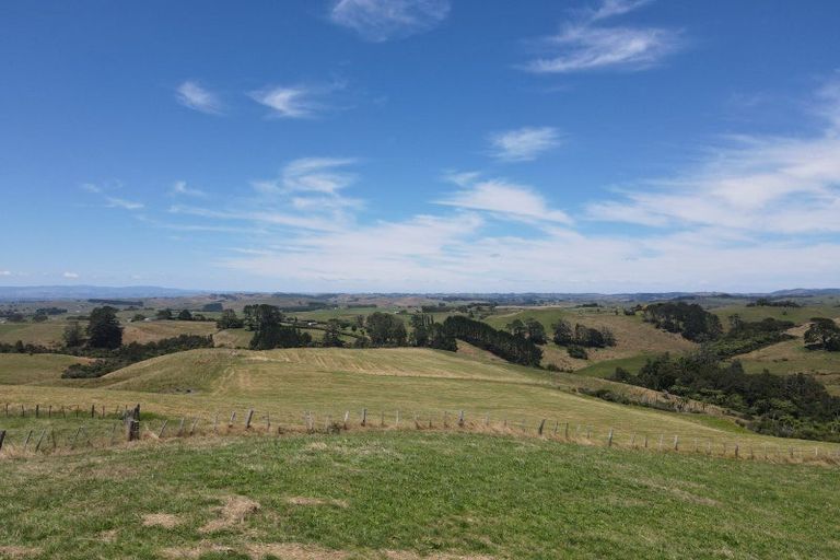 Photo of property in 870 Mangati Road, Puketotara, Te Awamutu, 3876