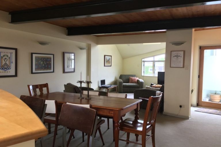 Photo of property in 2/145 Victoria Road, Devonport, Auckland, 0624