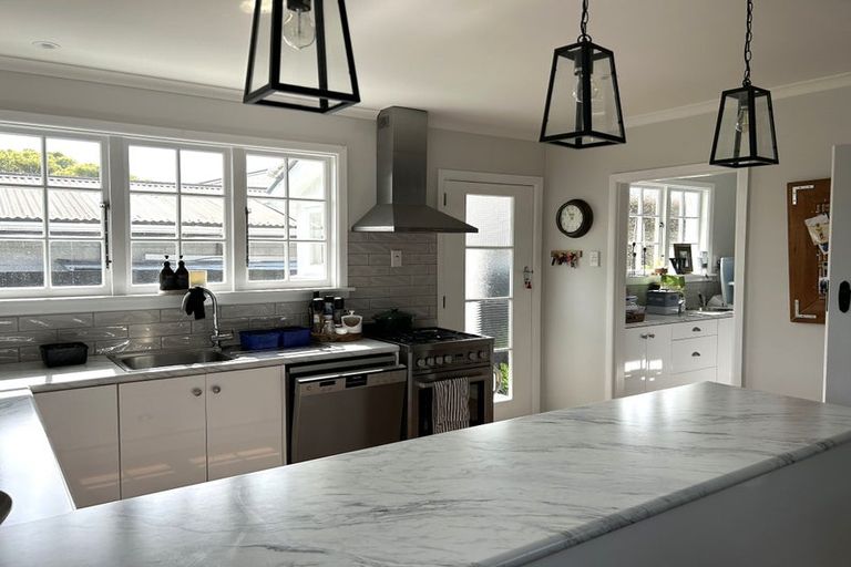 Photo of property in 9 Woodville Street, Leeston, 7632