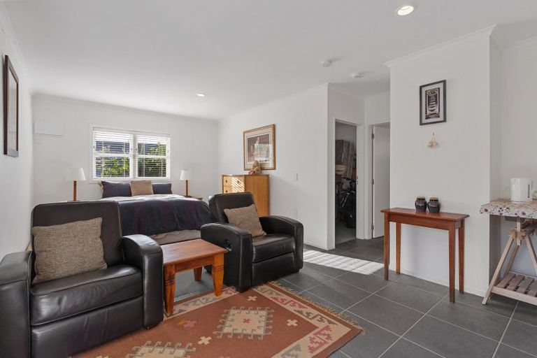 Photo of property in 47 Waimea Road, Waikanae Beach, Waikanae, 5036