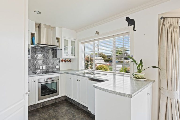 Photo of property in 11a Norman Street, Lower Vogeltown, New Plymouth, 4310
