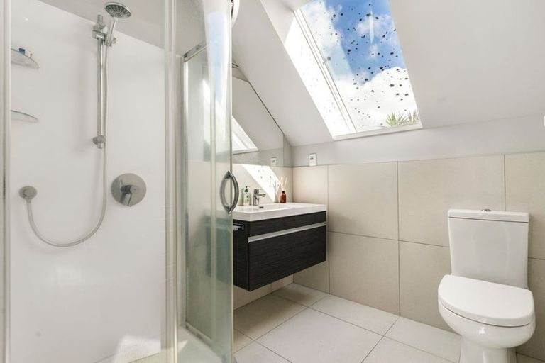 Photo of property in 19 Patons Road, Howick, Auckland, 2014