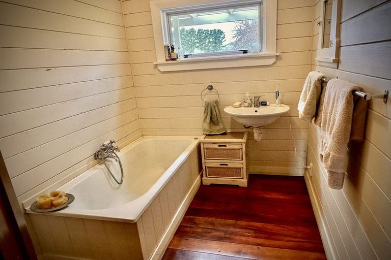 Photo of property in 587 Gladstone Road, Gladstone, Carterton, 5792