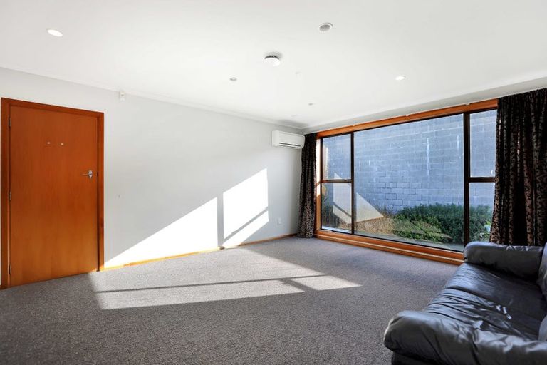 Photo of property in 17 Mona Square, Ashburton, 7700