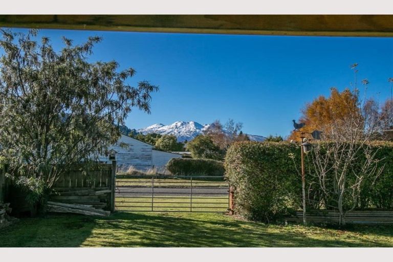 Photo of property in 5 Martin Place, Ohakune, 4625