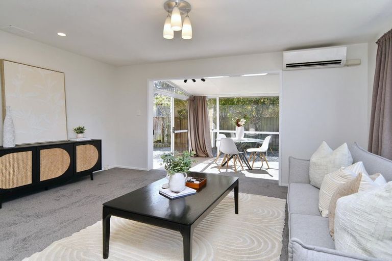 Photo of property in 2/14 Four Elms Place, Parklands, Christchurch, 8083