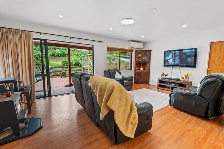 Photo of property in 9 Bickerstaffe Road, Maungaturoto, 0520