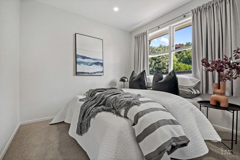 Photo of property in 50a Weldene Avenue, Glenfield, Auckland, 0629