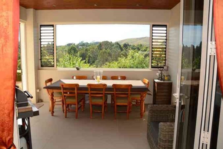 Photo of property in 51 Hikanui Drive, Havelock North, 4130