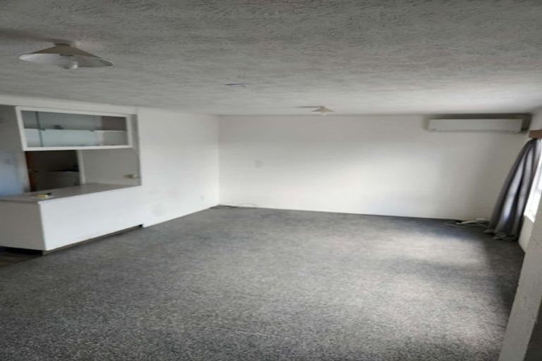 Photo of property in 1/4 Idlewild Avenue, Mangere, Auckland, 2022