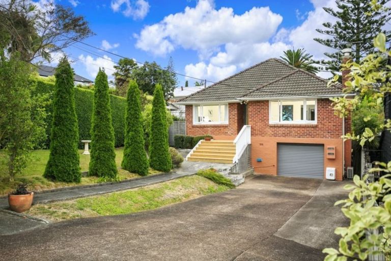 Photo of property in 2/22 Hart Road, Hauraki, Auckland, 0622