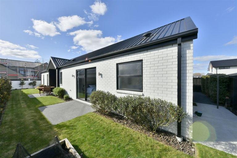 Photo of property in 6 Faversham Lane, Casebrook, Christchurch, 8051