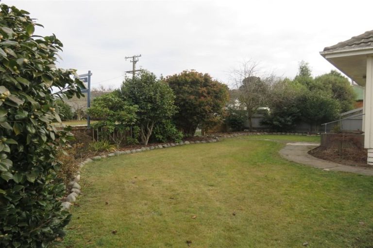 Photo of property in 70 Mckenzie Street, Geraldine, 7930