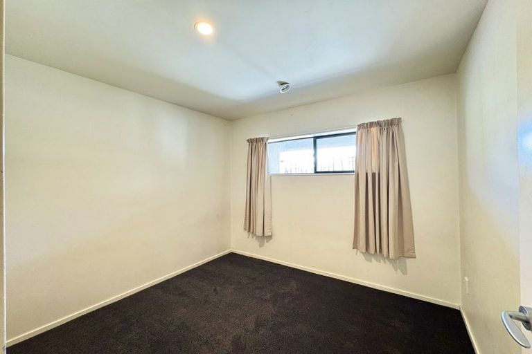 Photo of property in 2/7 Hall Avenue, Newtown, Wellington, 6021