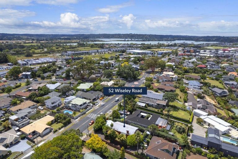 Photo of property in 52 Wiseley Road, Hobsonville, Auckland, 0618