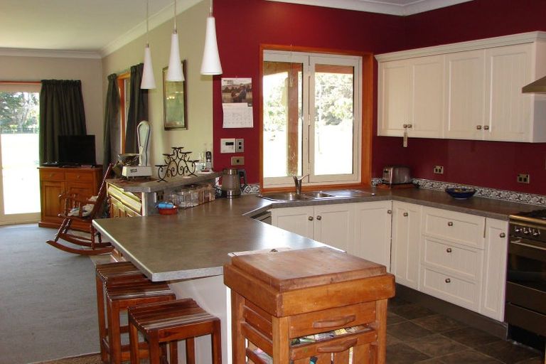 Photo of property in 256 Oreti Road, Otatara, Invercargill, 9879