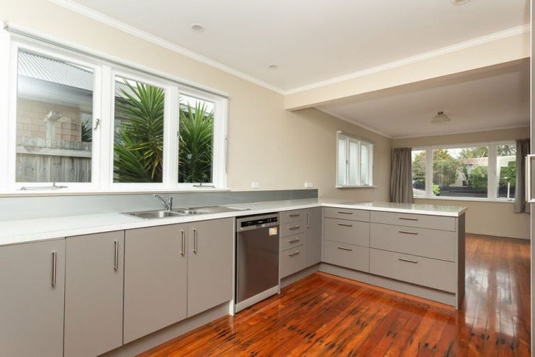 Photo of property in 31 Cole Street, Dannevirke, 4930