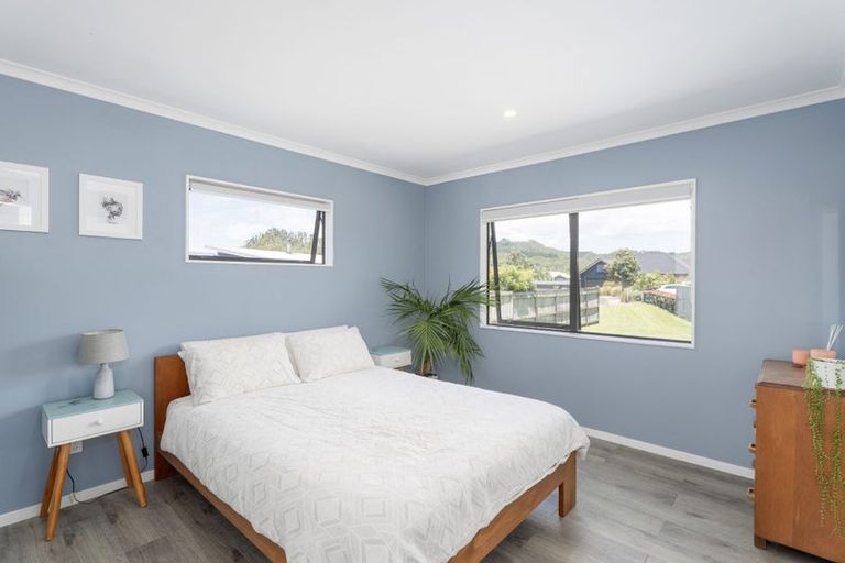 Photo of property in 8 Voyager Place, Cooks Beach, Whitianga, 3591