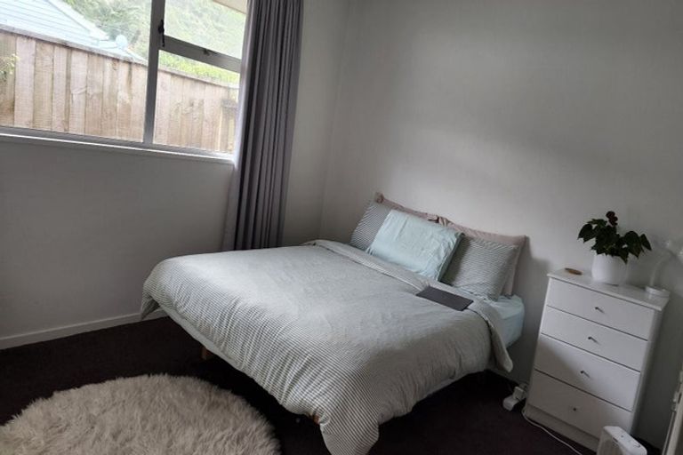 Photo of property in 6 The Square, Manor Park, Lower Hutt, 5019