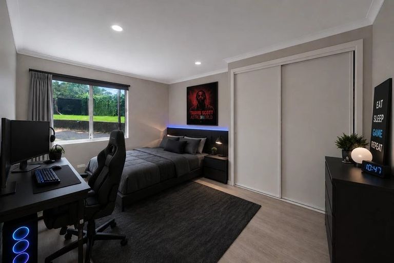 Photo of property in 41 Royal Road, Massey, Auckland, 0614