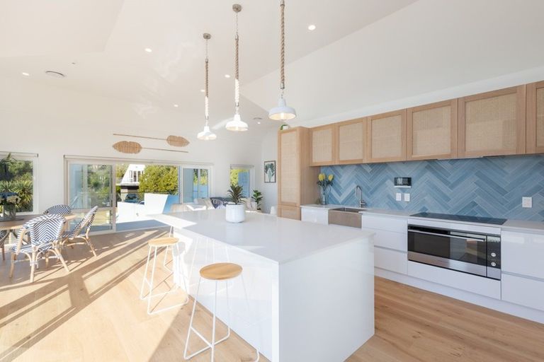 Photo of property in 53 Clifton Terrace, Clifton, Christchurch, 8081