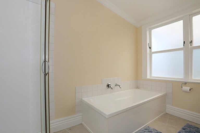 Photo of property in 161 Bridge Street, Bulls, 4818