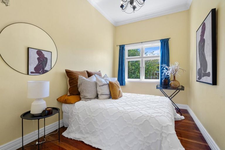 Photo of property in 29 Oxford Street, Lansdowne, Masterton, 5810