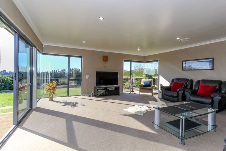 Photo of property in 39 Allan Road, Burgess Park, New Plymouth, 4371